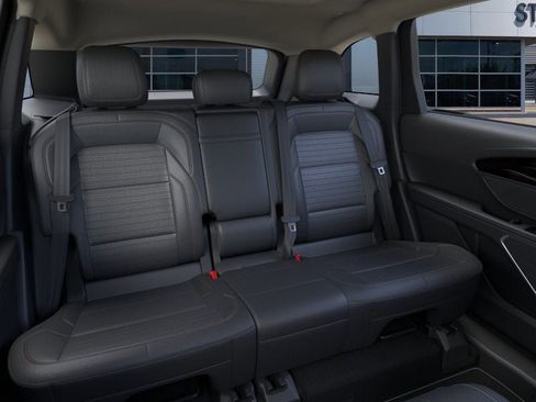 New 2026 Lincoln Nautilus Reserve w/ Jet Appearance Package image 11