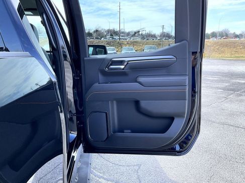 New 2026 GMC Sierra 1500 AT4 w/ AT4 Premium Package image 17