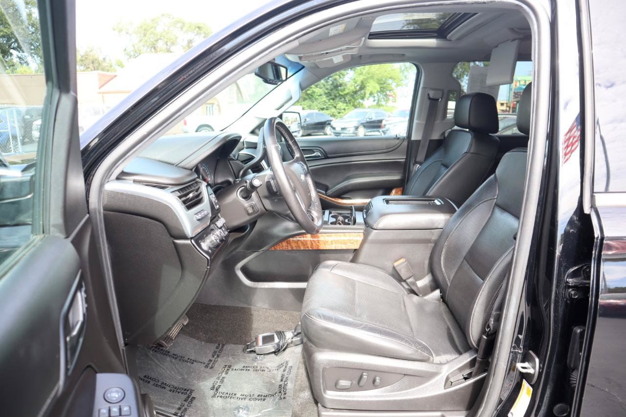 Used 2017 Chevrolet Suburban Premier AWD/4WD image 20