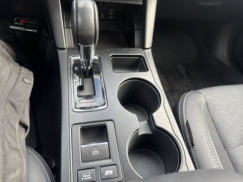 Used 2018 Subaru Outback 2.5i Limited image 21