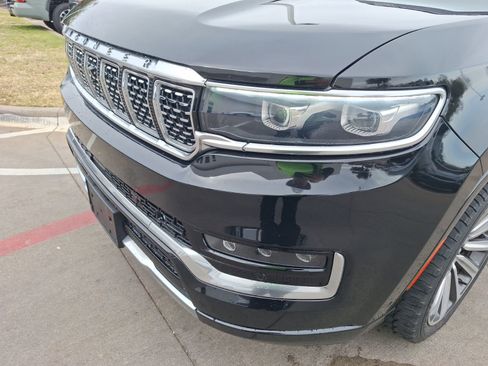 Used 2022 Jeep Grand Wagoneer Series II w/ Convenience Group III image 10