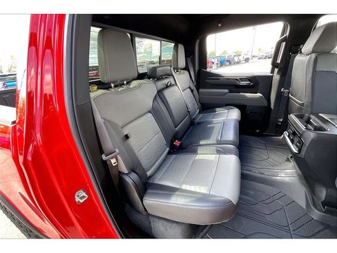 Used 2026 Chevrolet Silverado 1500 ZR2 w/ Dark Appearance Package AWD/4WD image 28