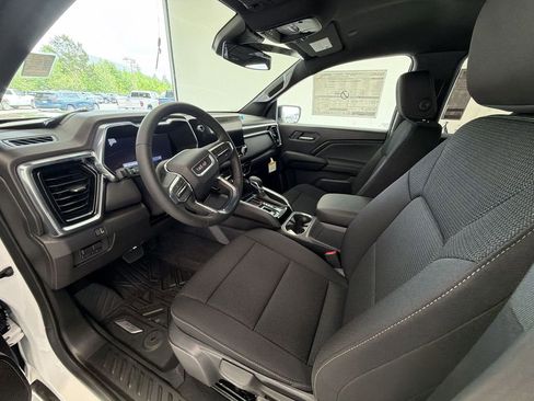 New 2026 GMC Canyon Elevation RWD image 10
