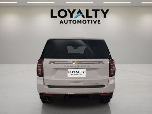 Used 2023 Chevrolet Suburban Premier AWD/4WD image 4