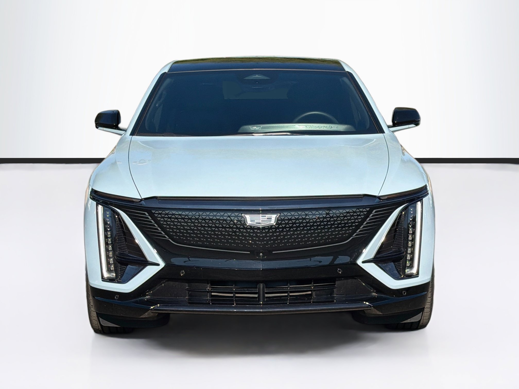 Certified 2024 Cadillac Lyriq Sport RWD image 2