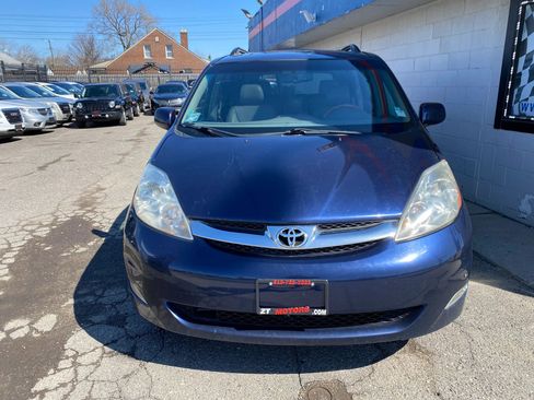 Used 2007 Toyota Sienna XLE Limited image 5