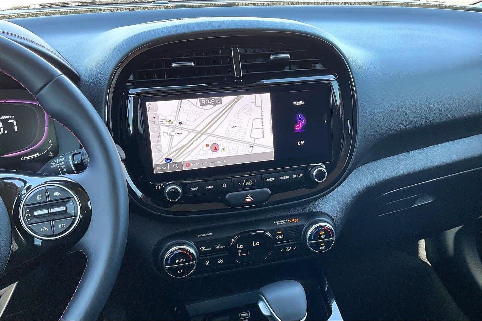 Used 2024 Kia Soul GT-Line FWD image 15