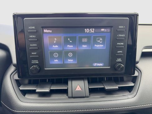 Used 2019 Toyota RAV4 XLE FWD image 27