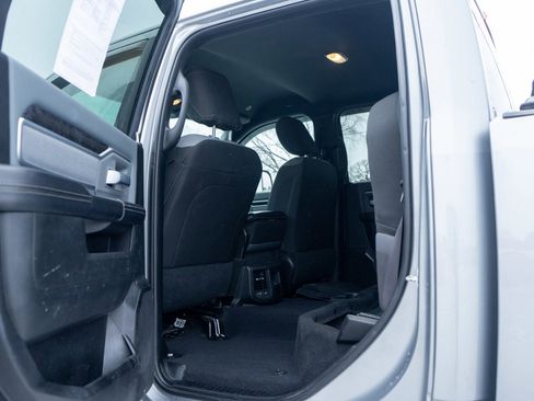 Used 2021 RAM 2500 Big Horn image 26