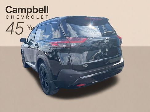 Used 2023 Nissan Rogue SV w/ SV Premium B Package FWD image 3
