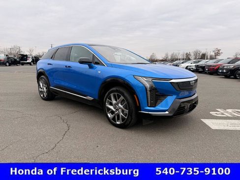 Used 2025 Cadillac Optiq Luxury 1 AWD/4WD image 8