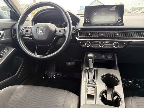 Used 2024 Honda Civic EX image 3