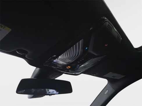 Certified 2025 BMW i4 eDrive40 w/ M Sport Package image 22