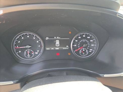 Used 2023 Hyundai Santa Fe SEL FWD image 8