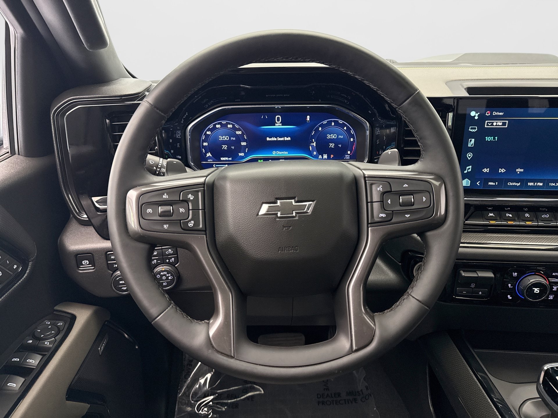 Used 2025 Chevrolet Silverado 1500 ZR2 AWD/4WD image 12