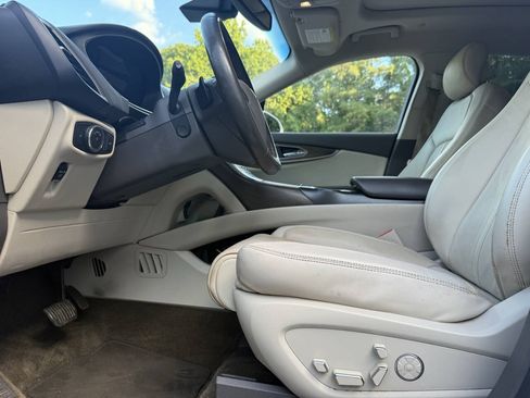 Used 2018 Lincoln MKX Reserve w/ Driver Assistance Package FWD image 28