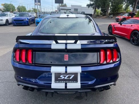Used 2018 Ford Mustang GT Premium w/ GT Performance Package RWD image 4