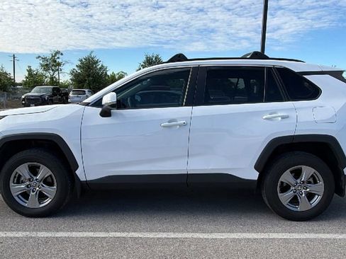 Certified 2023 Toyota RAV4 XLE image 9