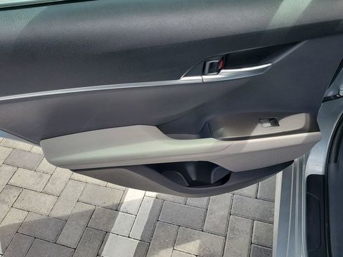 Used 2023 Toyota Camry LE image 21