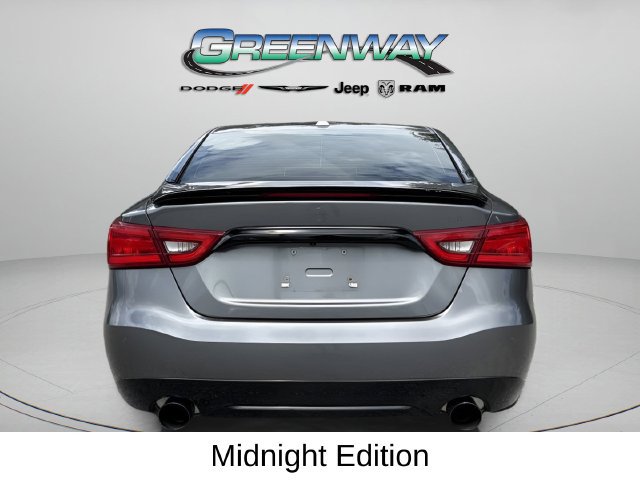 Used 2017 Nissan Maxima SR w/ Midnight Edition FWD image 4