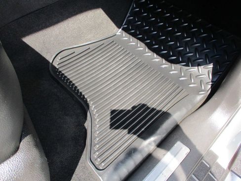 Used 2014 Chevrolet Silverado 1500 LTZ Z71 w/ Driver Alert Package image 32