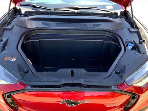 Used 2021 Ford Mustang Mach-E Premium RWD image 9