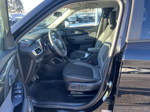 Certified 2023 Chevrolet TrailBlazer LT image 14