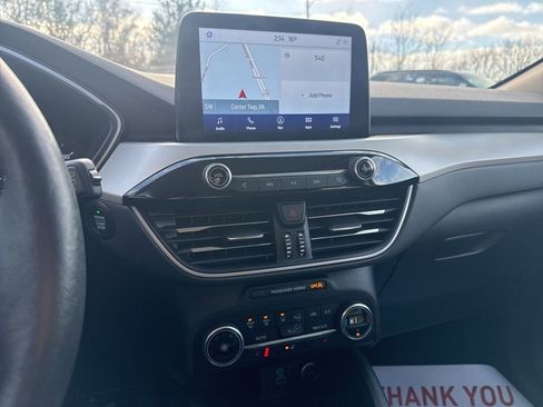 Used 2020 Ford Escape SEL image 23