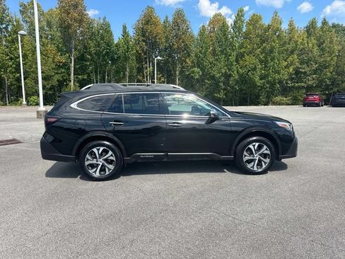 Used 2020 Subaru Outback Touring AWD/4WD image 3