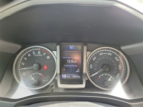 Used 2023 Toyota Tacoma SR5 image 17