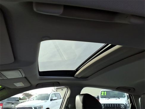 Used 2019 Honda Accord EX-L image 11