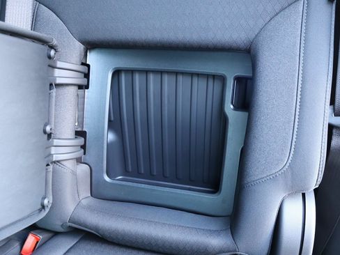 New 2026 GMC Sierra 1500 Elevation image 26