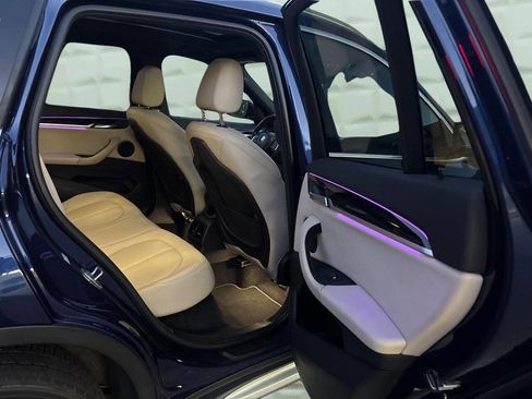 Used 2020 BMW X1 sDrive28i w/ Premium Package image 17