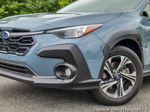 Used 2024 Subaru Crosstrek 2.0i Premium AWD/4WD image 3