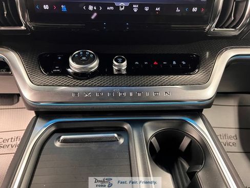 New 2026 Ford Expedition Platinum w/ Stealth Appearance Package AWD/4WD image 56