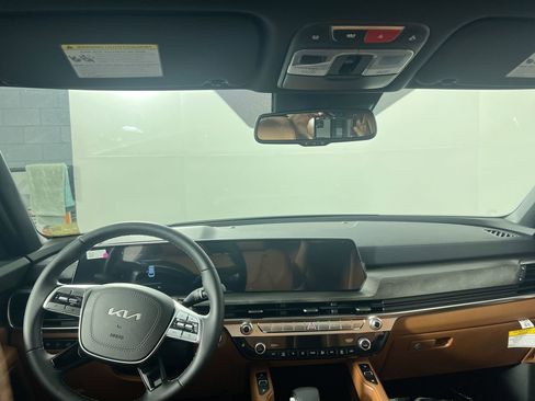 Certified 2025 Kia Telluride EX X-Line AWD/4WD image 28