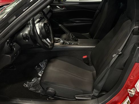 Used 2024 MAZDA MX-5 Miata Sport RWD image 6