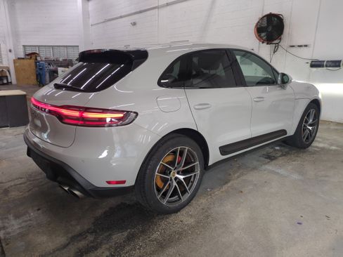 Used 2022 Porsche Macan S image 5