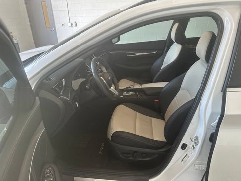 Certified 2023 INFINITI QX55 Luxe w/ Cargo Package AWD/4WD image 9
