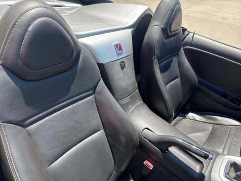 Used 2008 Saturn Sky w/ Premium Trim Package RWD image 19