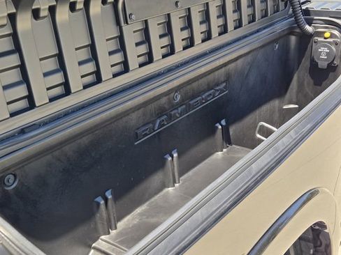 Used 2025 RAM 1500 Limited AWD/4WD image 45
