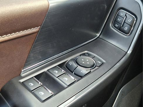 Used 2023 Ford F150 Lariat w/ Equipment Group 502A High image 28