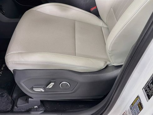 Used 2024 Hyundai Santa Fe SEL FWD image 20