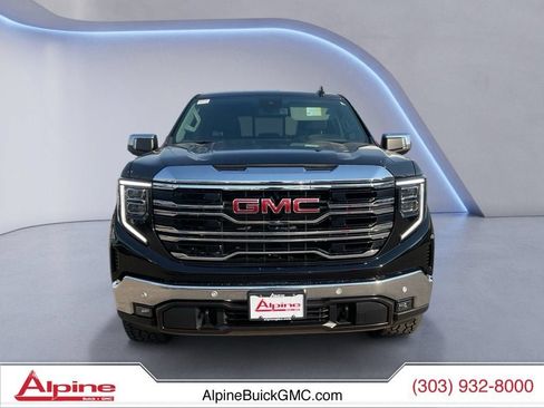 Used 2024 GMC Sierra 1500 SLT w/ SLT Premium Plus Package AWD/4WD image 8