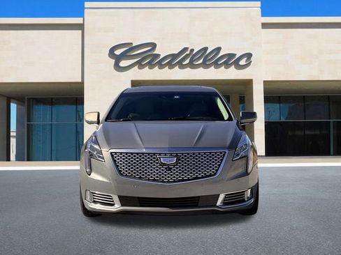 Used 2019 Cadillac XTS Luxury w/ Driver Awareness Package image 10