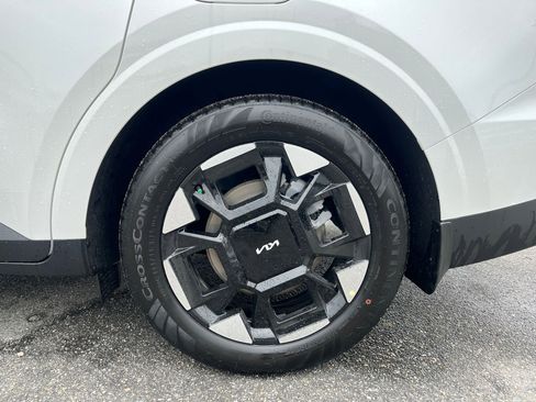 New 2026 Kia Carnival EX image 10