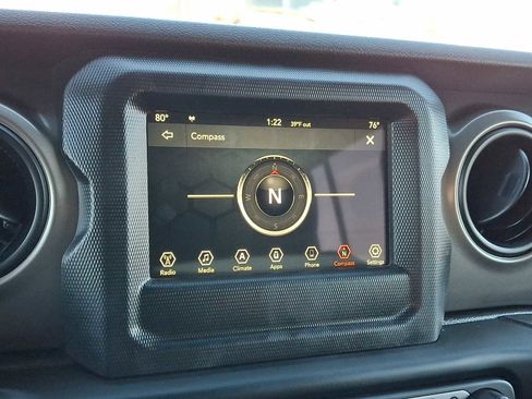 Used 2018 Jeep Wrangler Unlimited Sport S image 15