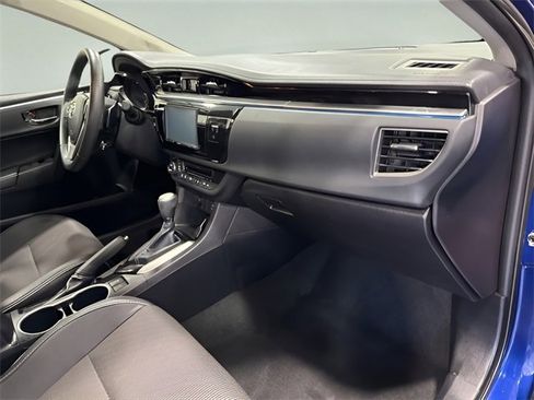 Used 2014 Toyota Corolla S image 13
