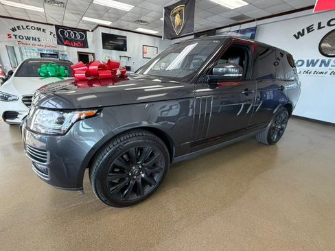 Used 2017 Land Rover Range Rover Supercharged AWD/4WD image 8
