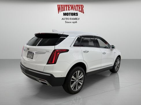 Used 2020 Cadillac XT5 Premium Luxury AWD/4WD image 4